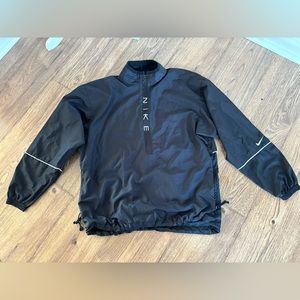 Nike 1/2 Zip Packable Windbreaker Pullover Women’s Size M Medium EUC!! Jacket